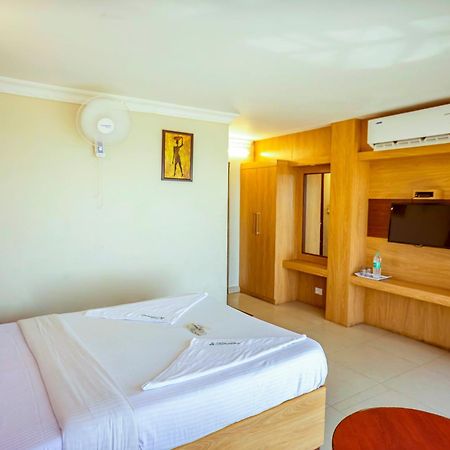Hotel Sebaa Palace Канниякумари Экстерьер фото